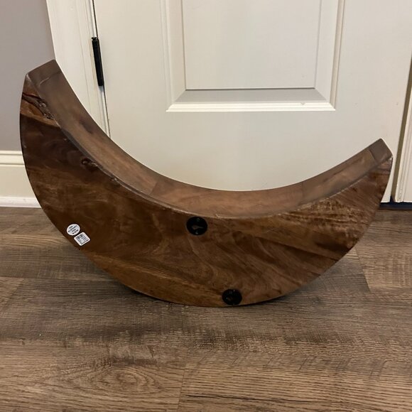 Urban Outfitters Crescent Moon Wooden Wall Display Shelf - Picture 3 of 3